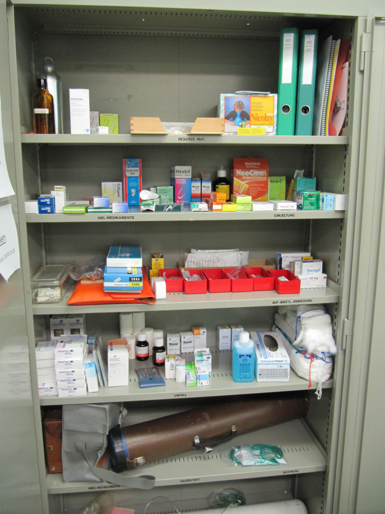 Medizinschrank
