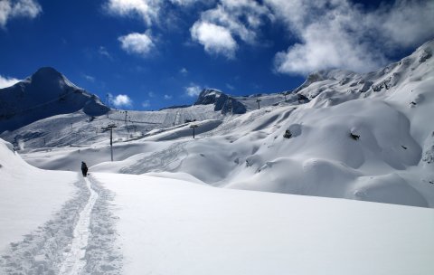 Blaue Piste 10 entlang der Kristallbahn