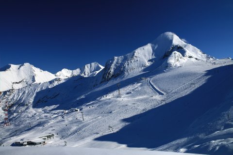 Gletscherpisten von der Bergstation des ehemaligen DSL
