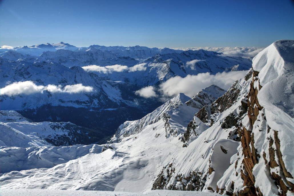 Wunderschöne Winterlandschaft mit Blick auf zahlreichen 3000er, ua auf Großvenediger