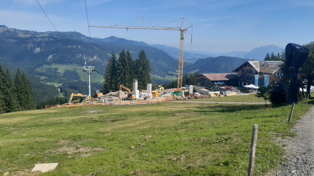 Söllereck Bergstation. Derzeit eine Baustelle da die Söllereck Bahn erneuert wird