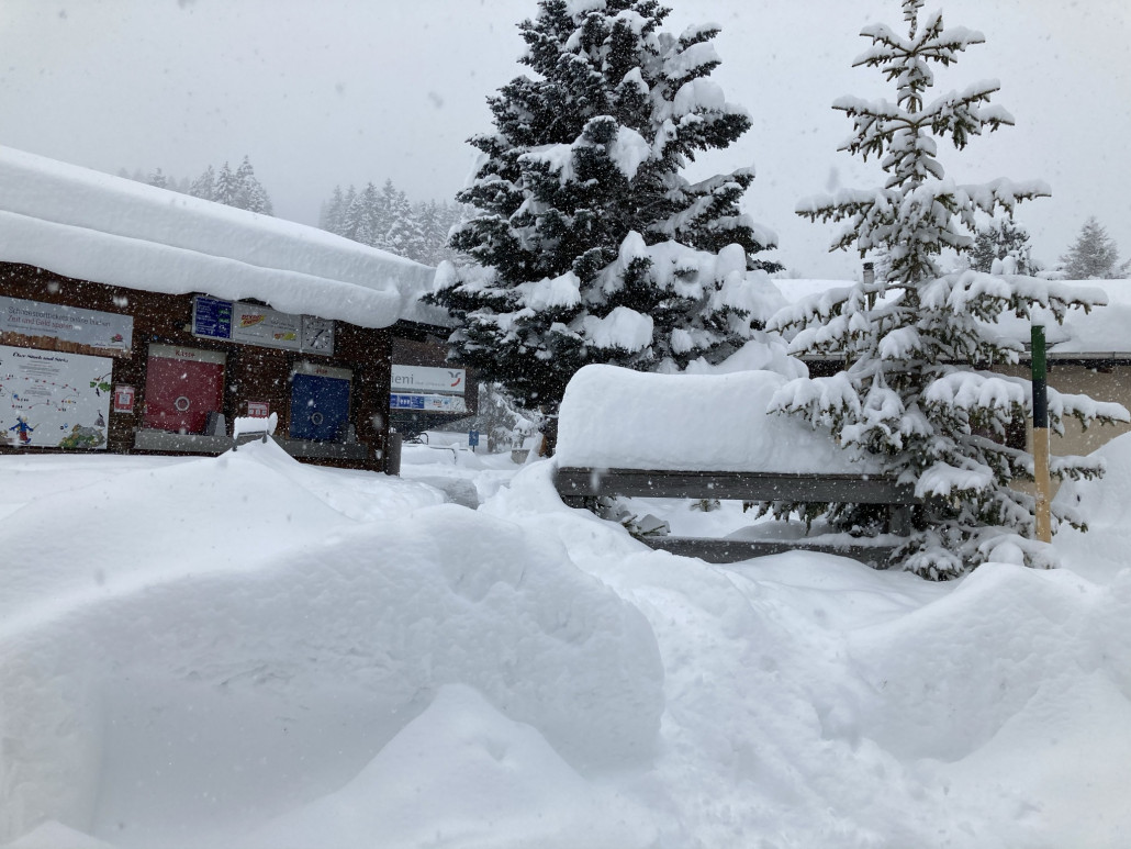 Talstationsbereich KSB Tgantieni