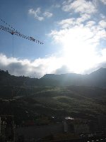 Talstation Hexenbodenbahn gegen die Sonne