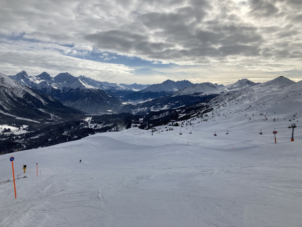 Piste 60a. Am Lavoz ist leider erst eine komplette Pistenvariante geöffnet.
