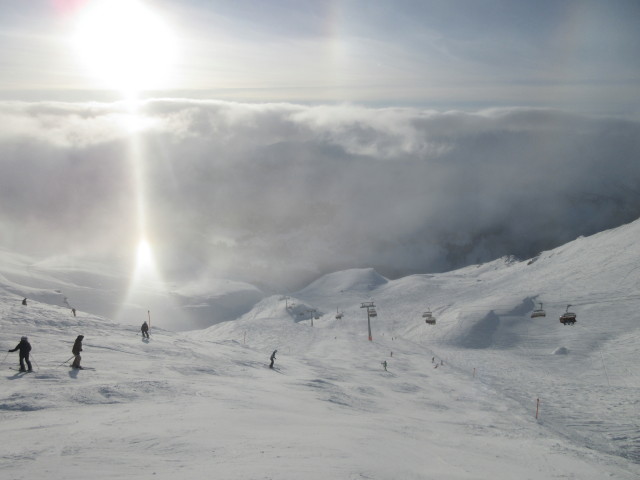 Piste "Urgenfürggli", darüber der 6-CLD-B Urgenfürggli