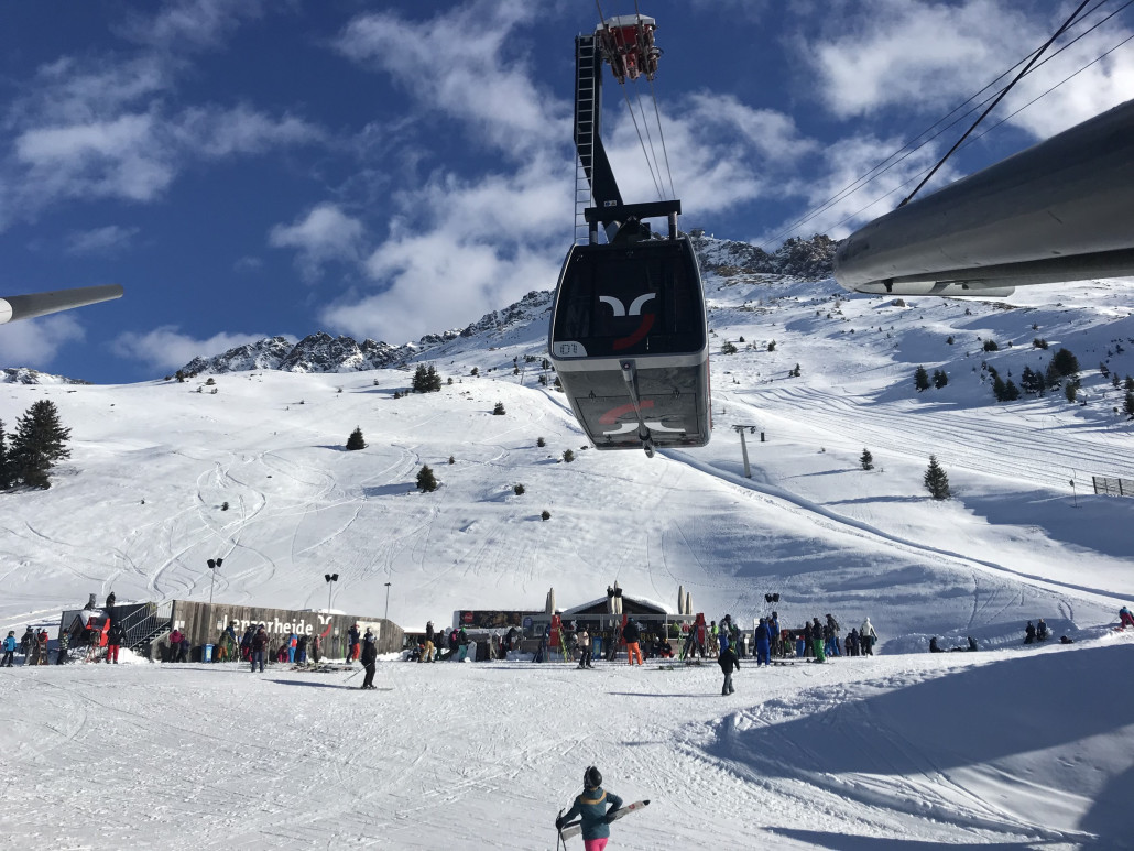 Mal wieder auf‘s Rothorn. Bahn fährt pausenlos!