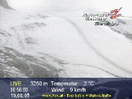 wie dieses BIld zustande kam weiß ich nicht genau, weil ich den Hang im Mom irgendwie gar nicht richtig zuordnen kann...?! TFH????!!Habe leider kein anderes BIld nach dem Neuschnee, welcher in Tux schon besser zu Buche geschlagen hat als im Pitztal usw