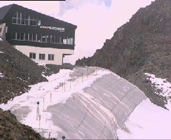 Und hier noch Bilder von der Bergstation der Schaufeljochbahn....