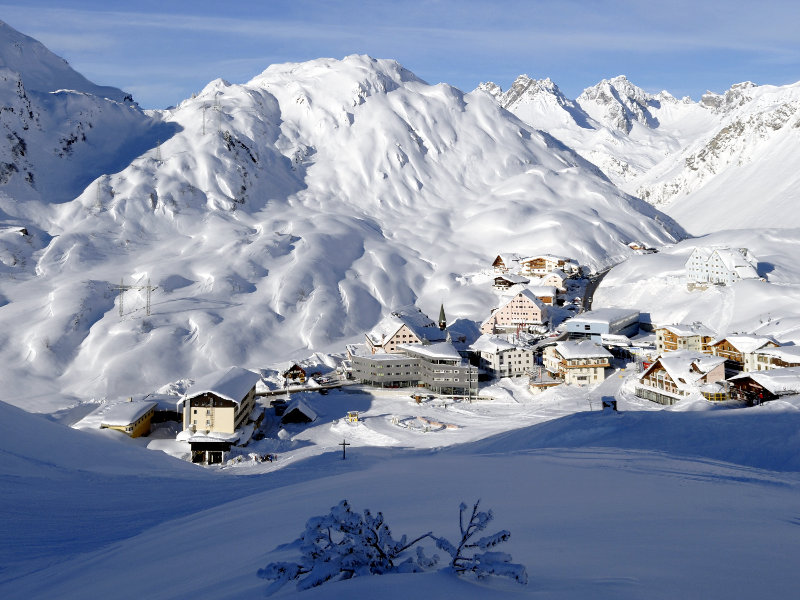 StChristoph_Arlberg.jpg