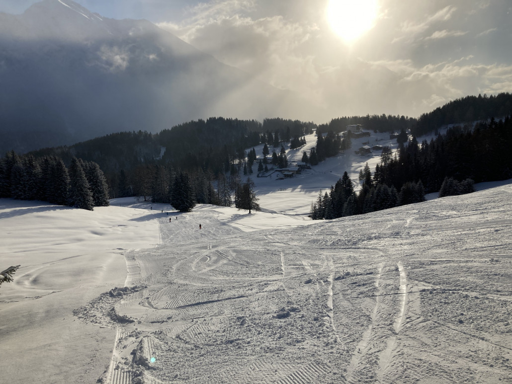 Die 44 ist präpariert aber noch nicht offiziell geöffnet, dennoch gut zu fahren.