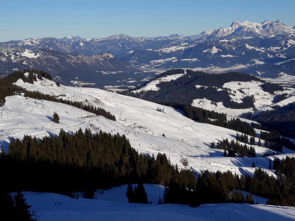 Blick Richtung Kögl und Almbahn