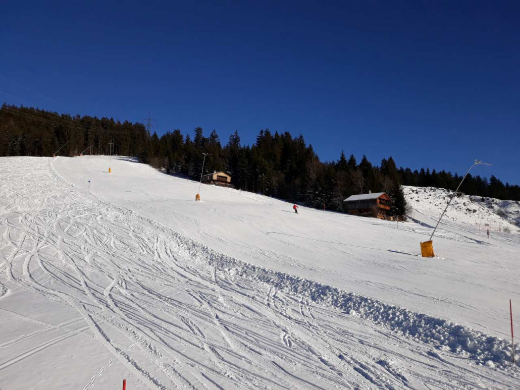 Foisching: griffig, unten und oben beide Varianten offen