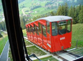 Iltiosbahn an der Ausweiche.jpg