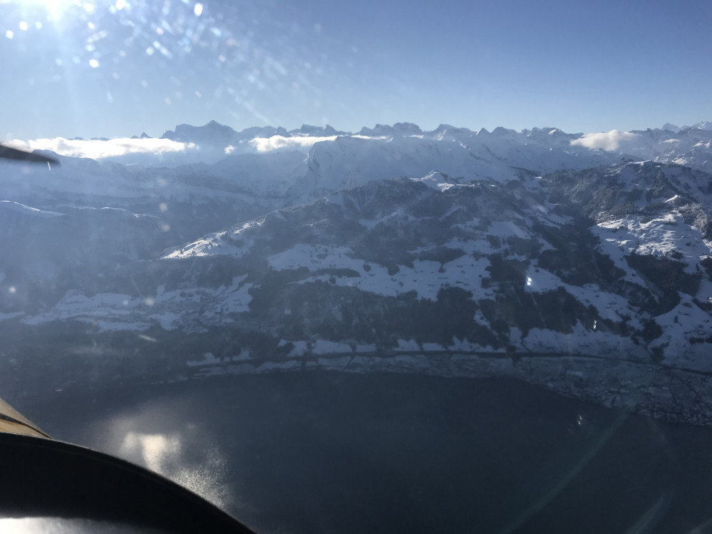 ...ab Luzern aber dann fast wolkenlos, in der Höhe sowieso