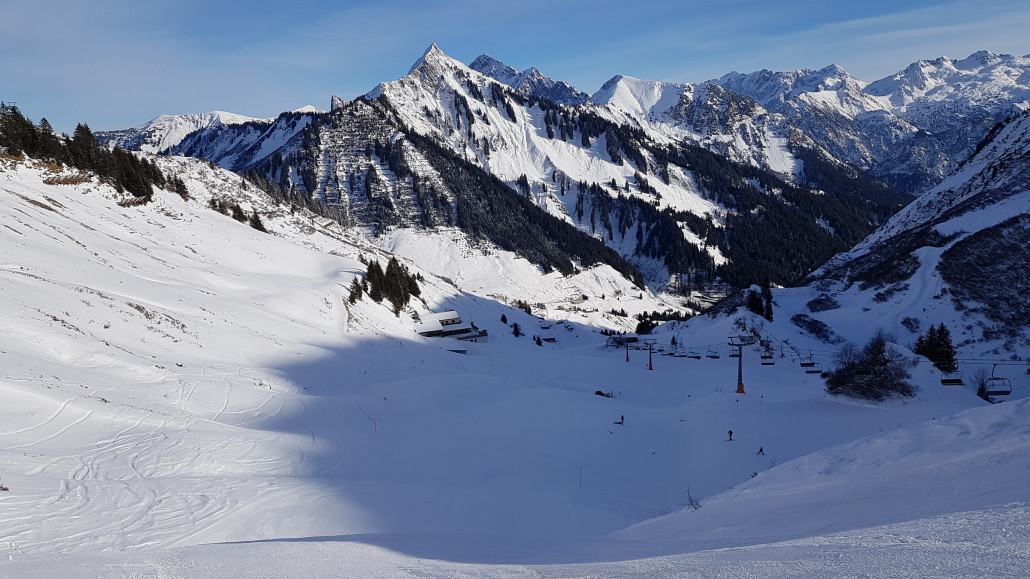 Faschina, die Sonne verschwindet leider schon gegen 13 Uhr hier oben