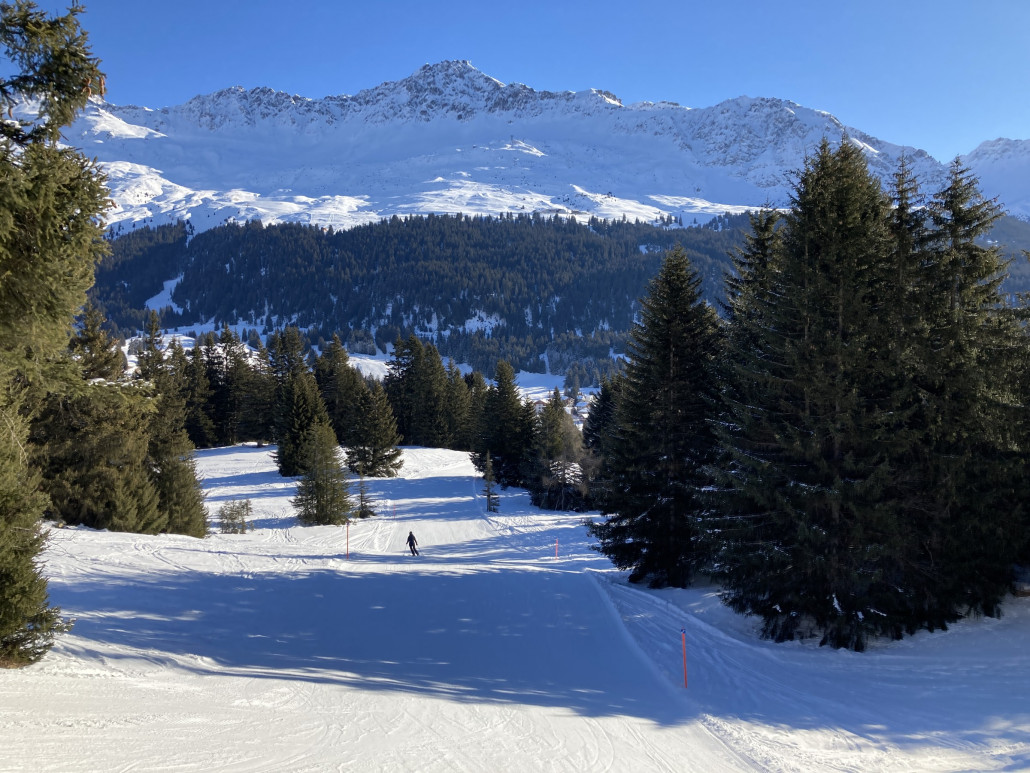 Ehrlich gesagt bin ich mir nicht mehr ganz sicher, wo ich dieses Bild aufgenommen habe. Sehr wahrscheinlich ist es die 68b. Auf alle Fälle war es leer.