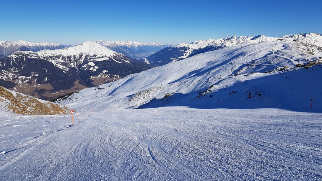 Einsam tolle Abfahrt am Zwölfer gegen 13:20