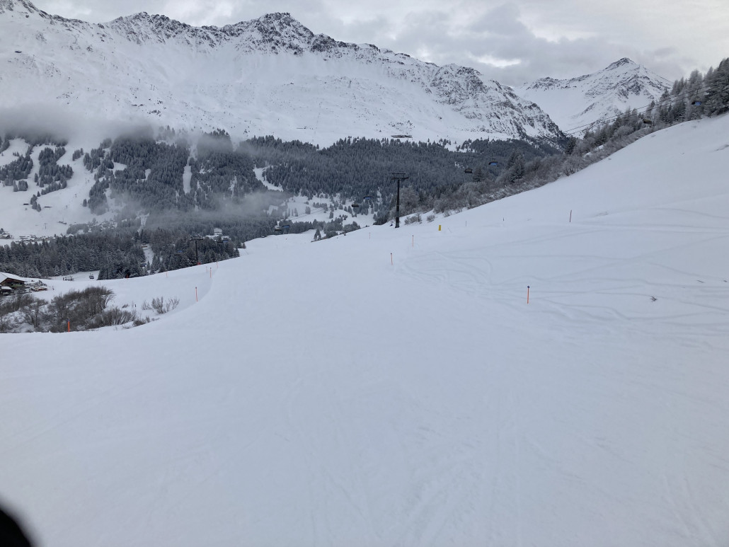 An dieser Stelle mache ich oft ein Foto der überfüllten Piste. Heute war der Bereich Stätz wie ausgestorben. Sogar der hier zu sehende Abschnitt wies beinahe keine Frequentierung auf.