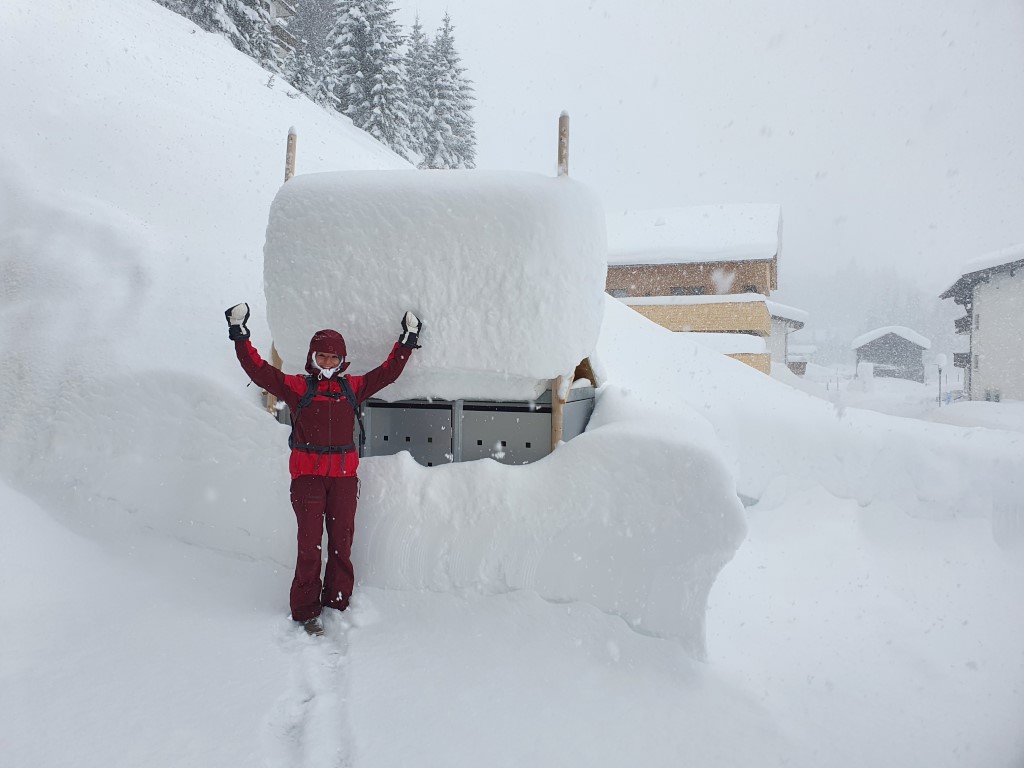 Schneebombe_Mitte_Jan21 (2).jpg