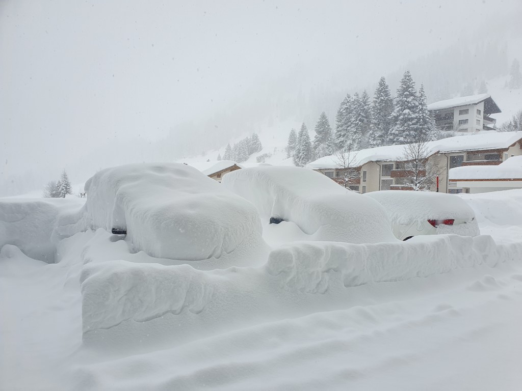 Schneebombe_Mitte_Jan21 (23).jpg