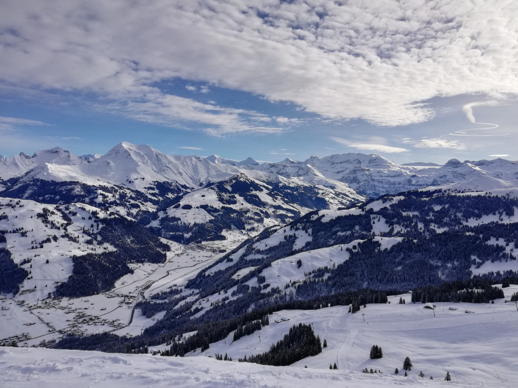 Abschlussausblick, die Zeit drängt. 1202 fährt der Zug.