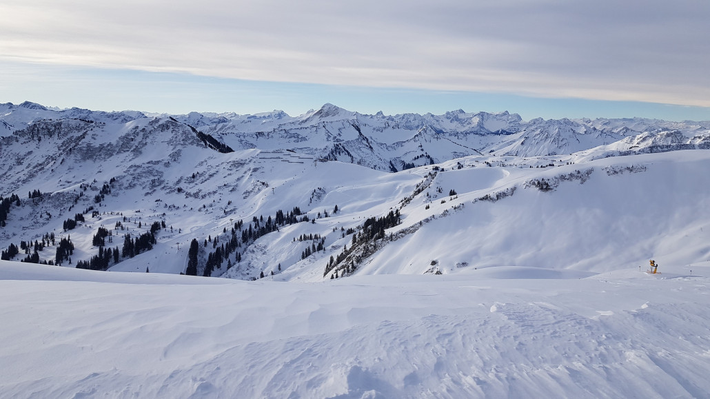 Wolkenloser Himmel Richtung Süden, aber trotzdem gute Bodensicht