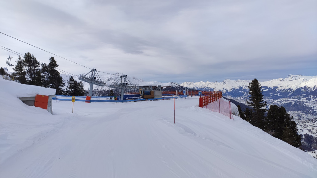 neue Talstation Rotzé