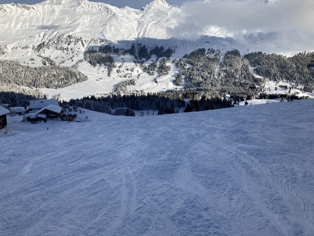 Leerer Bereich Stätz. Die Pisten waren hier weniger zerstört als beim Lavoz.