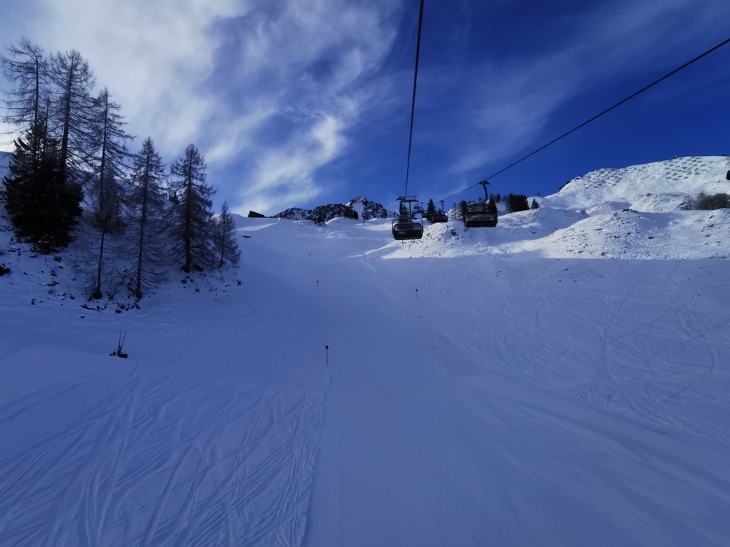 15. Hier im Lärchfilzen 4er - In der Früh schattiger, am Nachmittag wird es sonniger.jpg