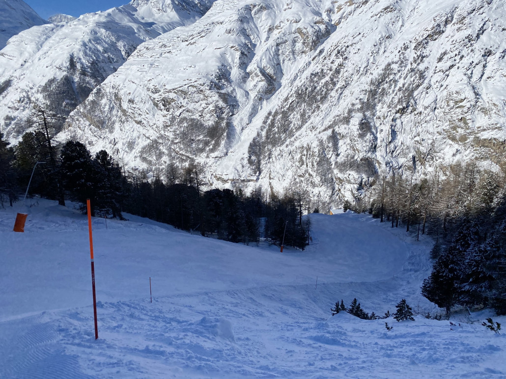 Blick von oben: in der oberen Hälfte recht breit