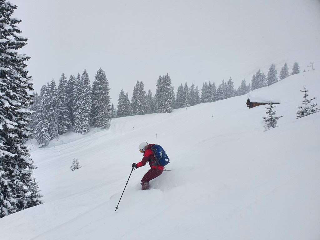 Powder_Oberlech_2601_LZTG_by_Markus_Hahn (7).jpg