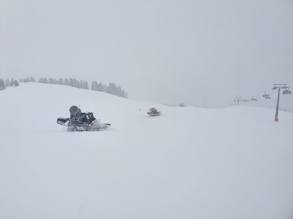 Powder_Oberlech_2601_LZTG_by_Markus_Hahn (9).jpg