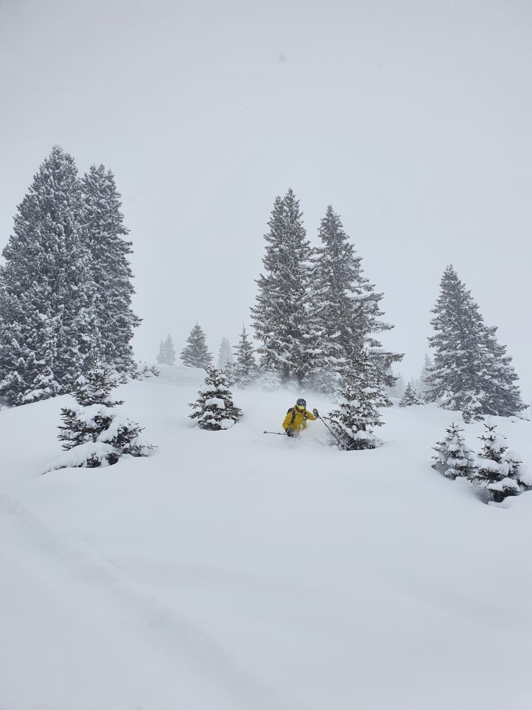 Powder_Oberlech_2601_LZTG_by_Markus_Hahn (13).jpg