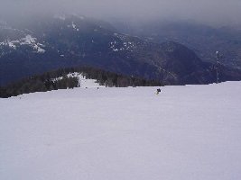 Piste Illhorn. Eine der breitesten Pisten die ich kenne.