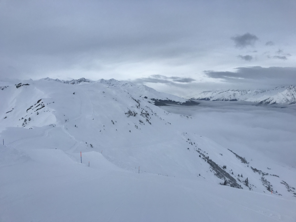 Zu Beginn gab es ein dünnes Nebelmeer