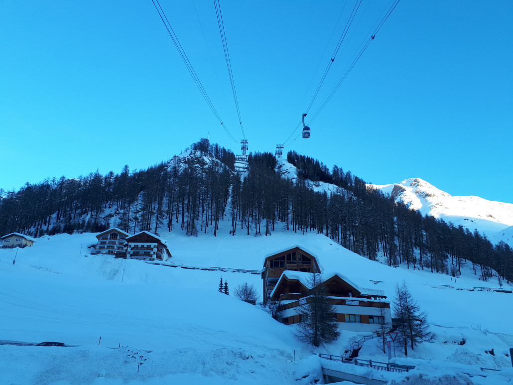 Die Bahnen starten pünktlich um 8:15 und fahren fast alle 5 Minuten