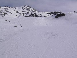 Auch die linke, blaue Piste ist sehr schön!