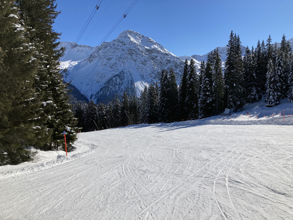 Talabfahrt zum Bahnhof Arosa