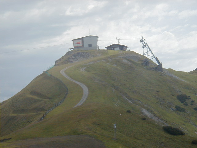 Mohnenfluh_Seilbahn_by_Skilifte_Lech_Ing_Bildstein_GesmbH (4).JPG