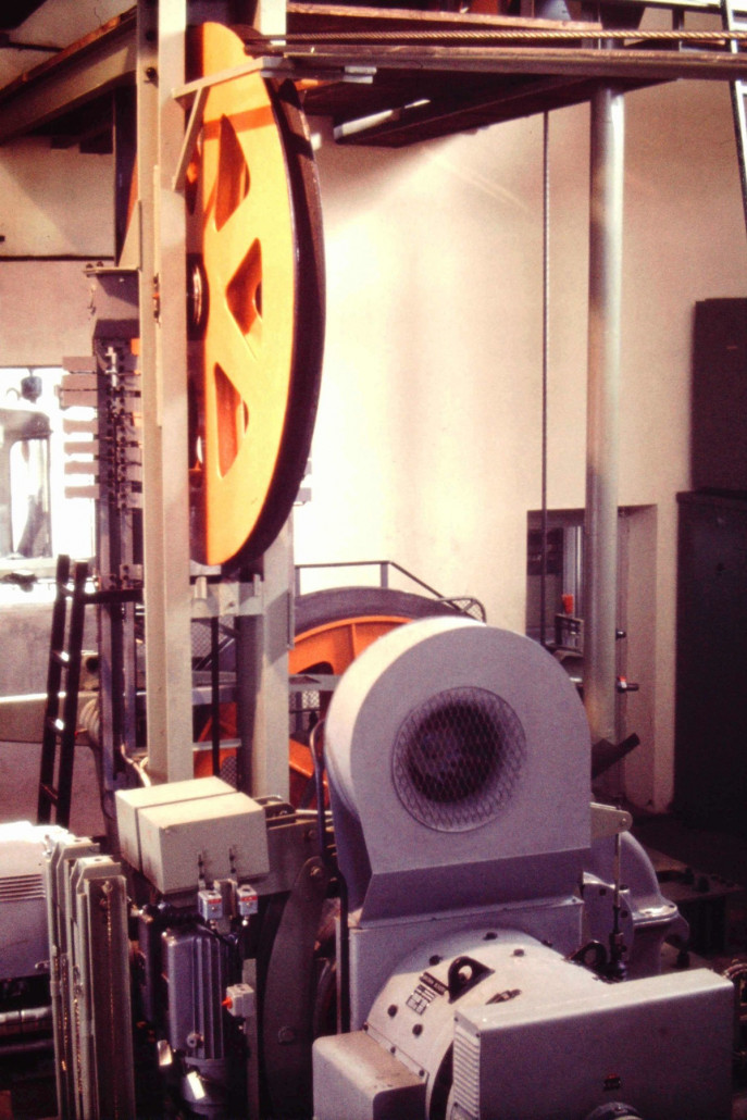 Mohnenfluh_Seilbahn_by_Skilifte_Lech_Ing_Bildstein_GesmbH (28).JPG