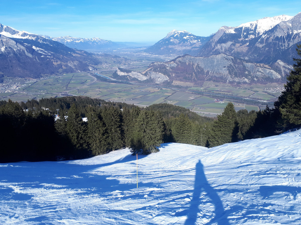 Skiroute nach Schwamm (früher weiter zur Mittelstation, oder?)