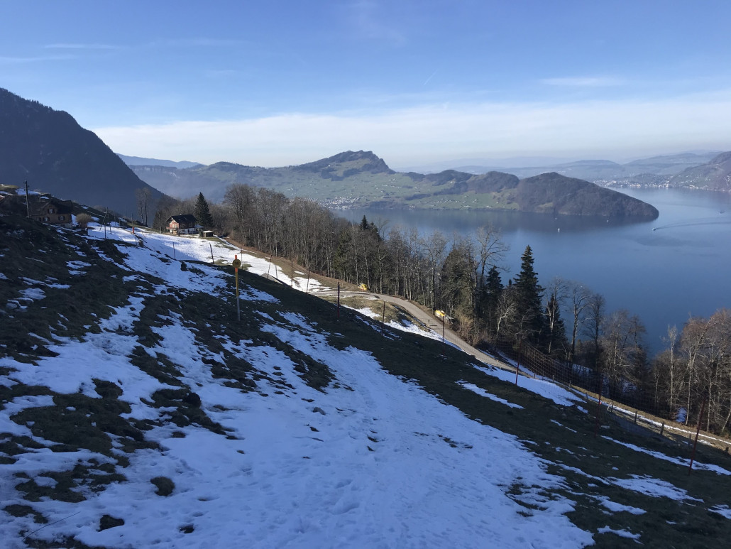 Hier wird es das erste Mal knapp, aber ein bisschen übers Gras tappen ist kein Problem