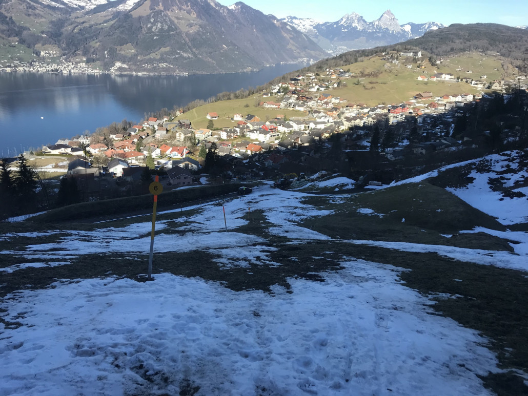 Hmm, wie weiter? Etwas absteigen, dann geht's wieder.