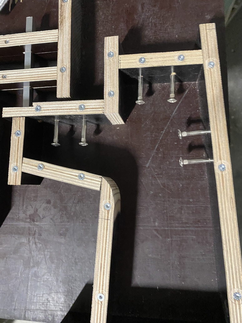 Schalung Bergstation mit neuer Verankerung statt Dübeln