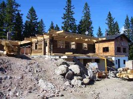 und das Stümpflinghaus - da bin i gspannt, wia des nachad auschaugt-- bestimmt Supa...