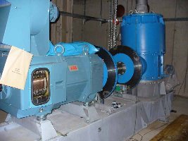 mit Unterflurantrieb