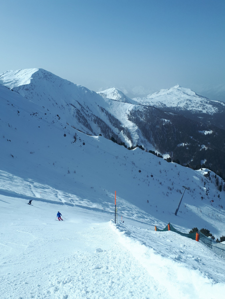 Eine traumhafte Schwarze Abfahrt an der neuen Plan du Fou Gondel!
