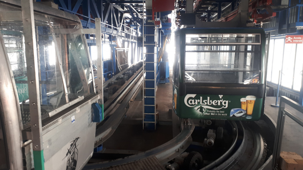 Attelas ist eigentlich immer viel praktischer als die Funitel, aber wenn man eh von unten kommt bietet sich der Funispace an.