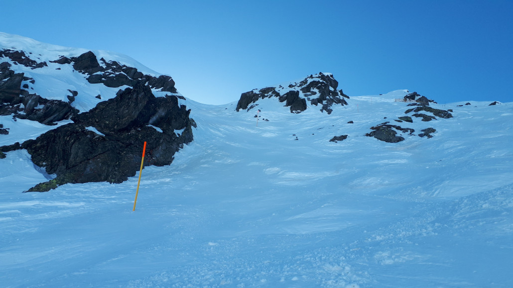 Zusätzlich ist die Route sehr eng und man muss sehr gut auf Steine aufpassen!