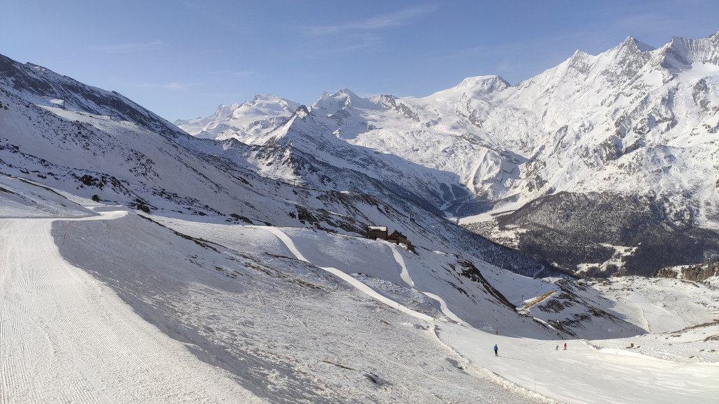 Weissmieshütte, Blick nach Saas-Fee